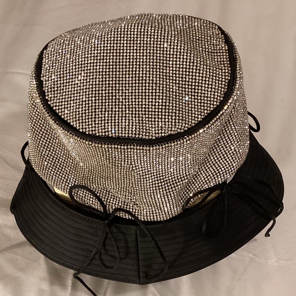 KARA Black Crystal Mesh Bow Bucket Hat - Picture 5 of 15